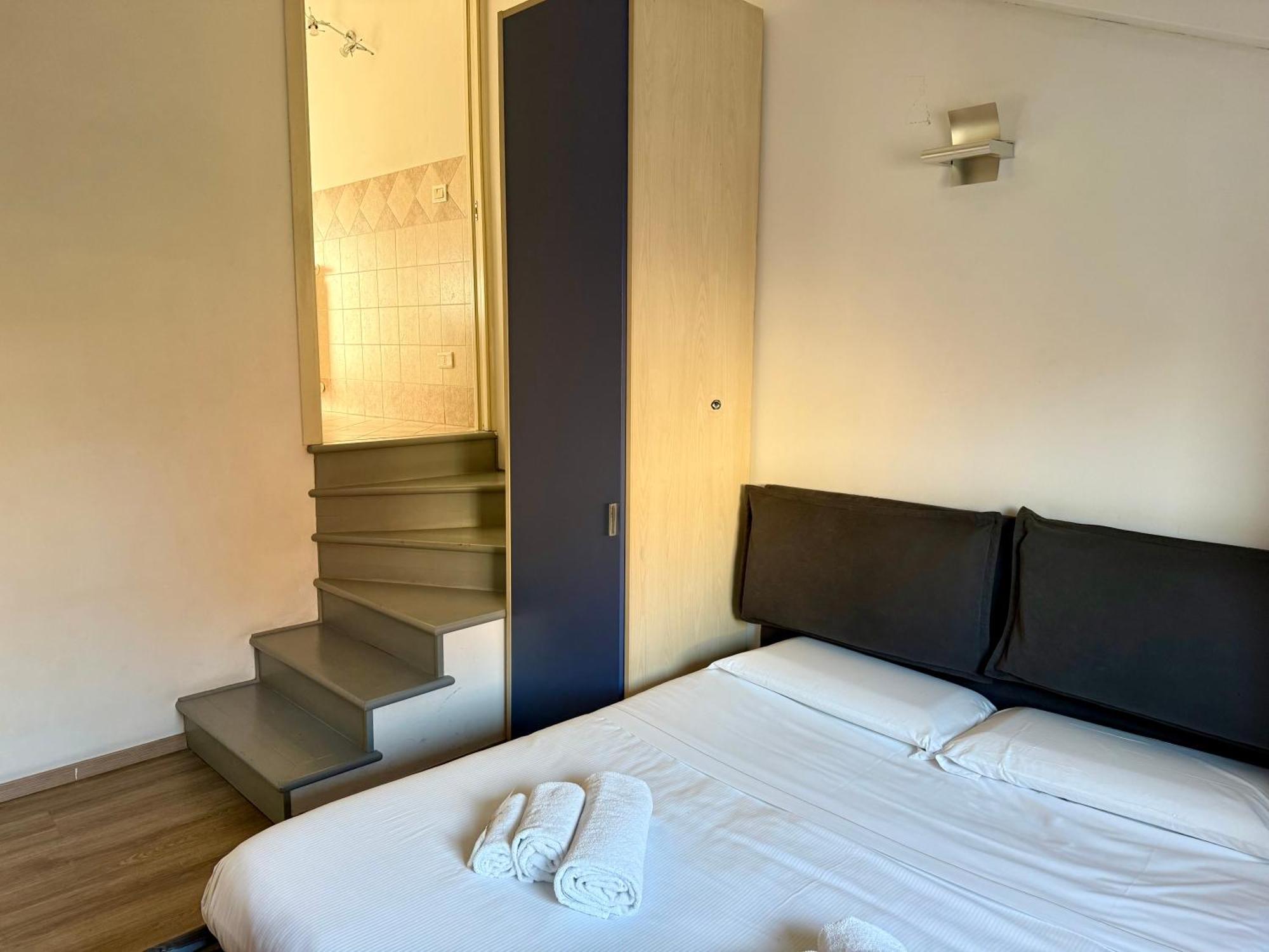 Rooftop Scalo Farini-3 Min From The Lancetti Metro Milan Bagian luar foto